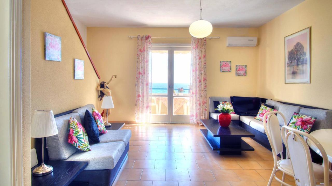 Sea View Maisonette Glyfada Beach Extérieur photo